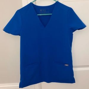 Like new XS figs scrub top
